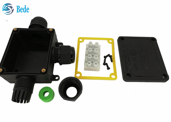 IP68防水ジャンクション・ボックスの耐候性がある出口箱3チャネル450V Tのタイプ